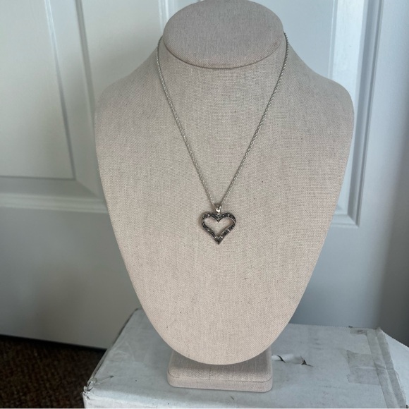 Silver tone rhinestone studded open heart necklace pendant simple dainty love - Picture 1 of 6